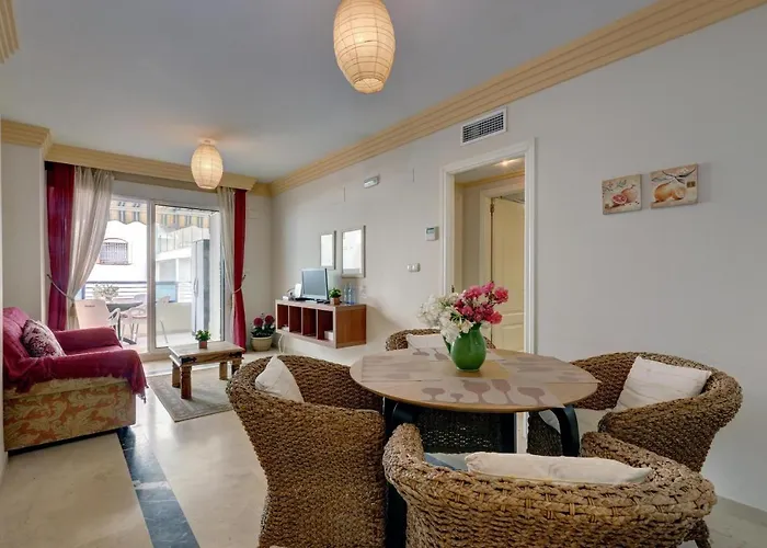 First Line アパート